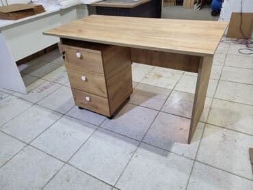 maslar: Yeni, İşçi üçün, Dördbucaq masa — 3