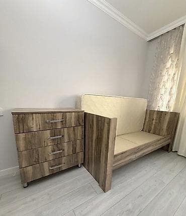 kravat gence: 2 carpayi ve kamod birlikdə 300 AZN! Matras əla vəziyyətdədir, çox az — 1