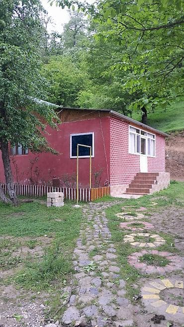 Dağ mənzərəli kottec – ailəvi istirahət üçün - Yaşıllıqla əhatəli