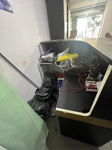 dolab ucuz: Resepşin ucun mebel satılır. Cox ucuz qiymətə — 3