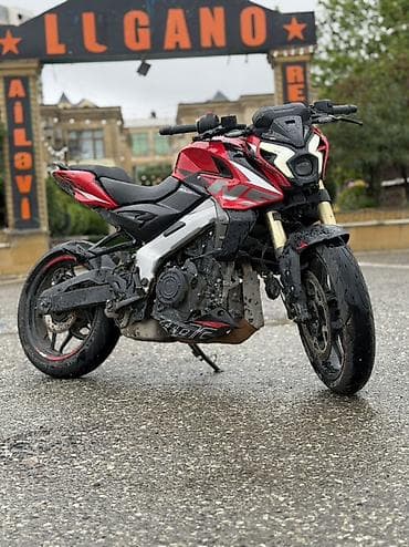 r18 diskler: Bajaj - NS400, 400 sm3, 2024 il, 15000 km — 3