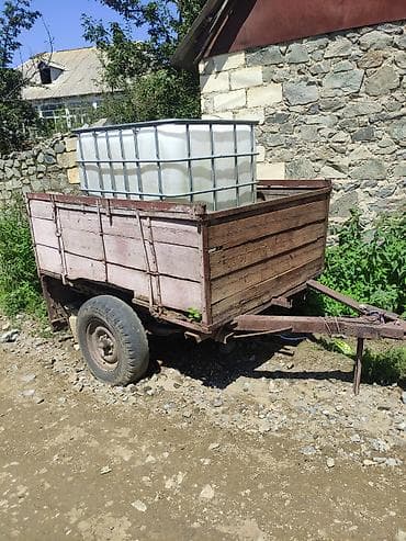 10 yaş için motorlar: Lovol 504-B traktor - Güc sinfi: təxmini 50 a.g. (model 504-B) - — 10