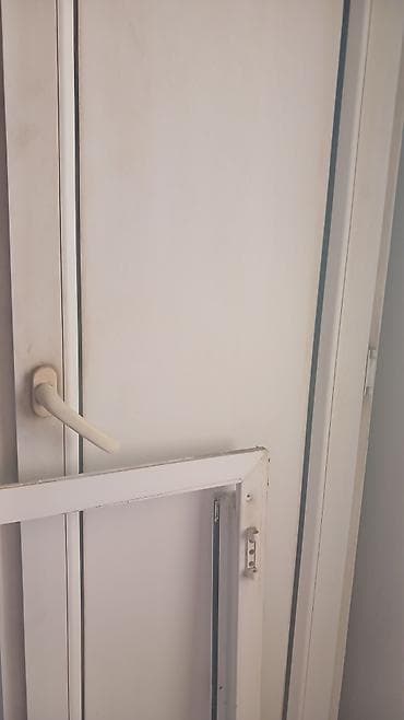 balkonlar: PVC materialdan balkon üçün şkaf/qutu kombi ucun skaf boyuk olcudur — 8