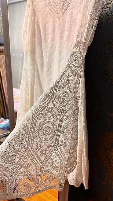 ag donlar: Yenidir. kupurlu ince bedene oturan modeldir — 2