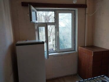 xacmazda kiraye evler ayliq: Nizami rayonu,8 km bazarının yanında,1 otaqlı,orta təmirli,əşyalı — 10