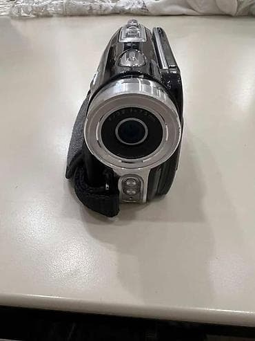 mikro sd kart: Tam ideal sony fotoaparat. hem video hemde şekil cekir. tam işlek, 16x — 8