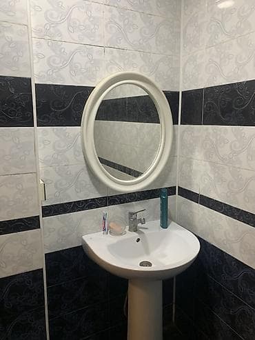 Kirayə mənzillər: 2 nefer otag yoldaşi axtarilir, 2 otagli menzildir, otagin 1 sizindir — 9