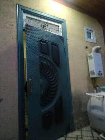 Ofis ləvazimatları: Metal giriş qapısı satılır - Material: möhkəm metal konstruksiya - — 3