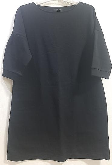 qadın tualet suyu: Esmara qadın tuniği - Rəng: qara - Model: sadə, minimal dizayn; — 1