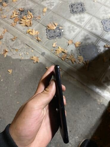 iphone 8 pro: Samsung Galaxy A01, rəng - Qara, Qırıq — 3