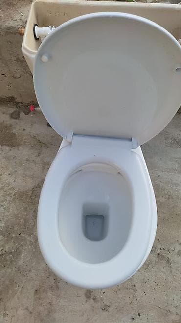 . Qapaq yoxdu Unitaz komplekti – keramik kasa, üst qapaq və su bakı