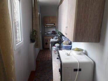 şəhər bağları mənzil satılır: Bakı, Günəşli, 3 otaqlı, Köhnə tikili, 80 kv. m — 2