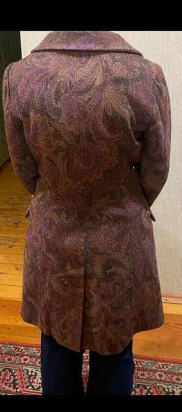 gəlinlik satışı: Təzə kimi. 2 dəfə geyinilib. Razmer dar olduğu üçün satılır — 2