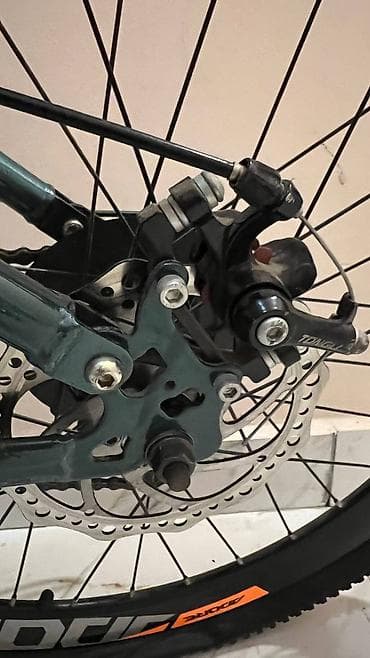 summa velosiped: Uşaq/yeniyetmə dağ velosipedi - Ölçü: 24 düym təkərlər (şinlər enli — 4