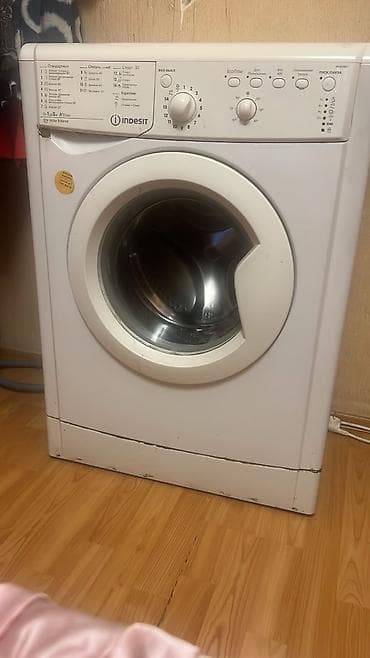 Стиральная машина Indesit, 5 кг, На запчасти, Автомат, Без сушки — 1