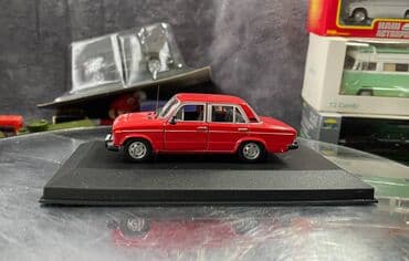 xrustal vaz: Коллекционная модель LADA 2106 dark red 1980 AutoBahn Bauer Art. — 17