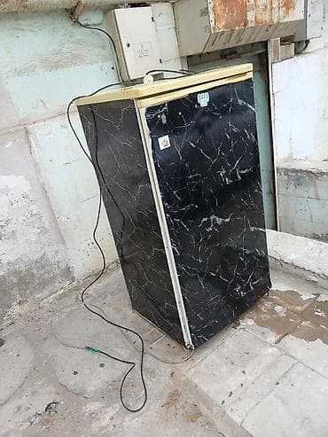 Kompakt birkameralı soyuducu - Üst hissədə kiçik dondurucu bölməsi - — 5