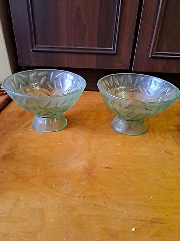 süfreler: Meyve cerez qabi iksi birlikde 6 manat — 2