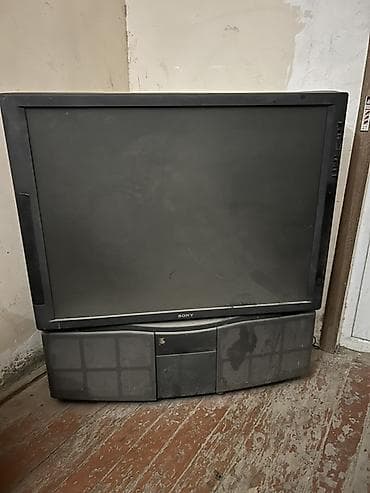 Televizorlar: Sony arxa proyeksiya televizoru - Ekran: təxmini 50–60 düym geniş — 1