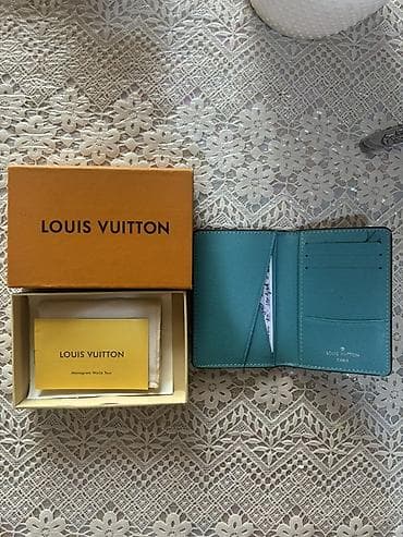 ucuz smart saatlar: Louis Vuitton cart holder - Model: Monogram World Tour temalı dizayn — 3