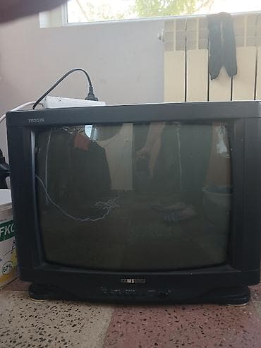 crt tv: İşlənmiş Televizor Samsung — 1