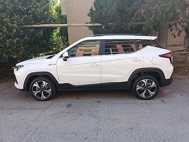 Nəqliyyat: JAC : 1.5 l | 2025 il 45000 km Krossover — 3