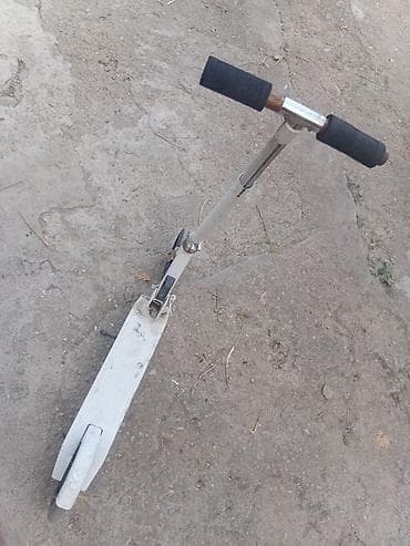 prius teker: Uşaq skuterı – mexaniki (ayaqla itiləmə) - Rəng: ağ gövdə, qara — 4