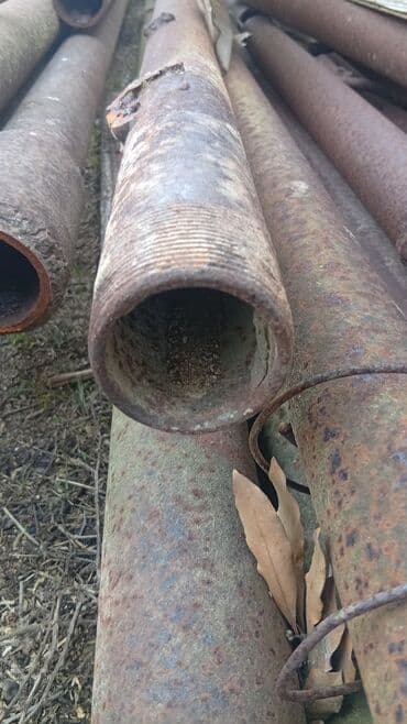 Двери и комплектующие: Məhsul: Metal borular (fərqli ölçülərdə, toplu) Təsvir: - Material — 1