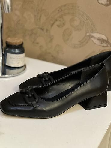 Çəkmələr: Ayaqqabi 38 olcu Hec geyinilmeyib Turkiyeden alinib razmer boyuk — 3