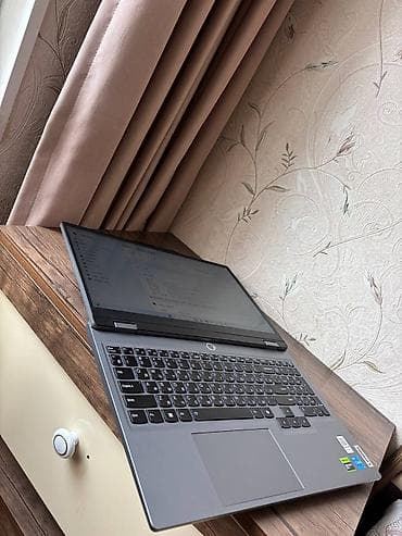 lenovo ideapad gaming 3: Lenovo LOQ, 16 ", Intel Core i5, 512 GB — 6