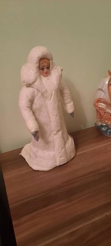 xonça novruz bayramı: Стеклярус ветряк 15м,звезда 15 м,снежинки по 5 м,дед мороз — 7