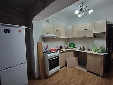 gencede ev: Əhmədli Bakı kinoteatrı yaxınlığında 9/3, orta bulok 3 otaqlı tam — 8
