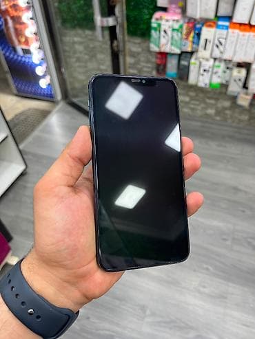 philips xenium 9@9d: IPhone 11 Pro Max, 256 GB, Matte Midnight Green, Simsiz şarj, Face ID — 2