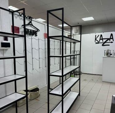 Mebel: Her nov maqazin Ofis vitrinlerinin yiqilmasi masa ve stullar satisda — 1