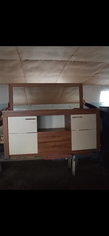 İşlənmiş, Güzgülü lalafo.az -da İşlənmiş, Güzgülü