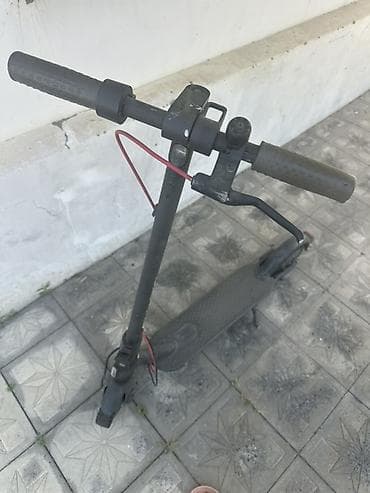 elektirikli mapet: Elektrik skuter - Şəhər daxili gündəlik yolçuluq üçün kompakt — 1