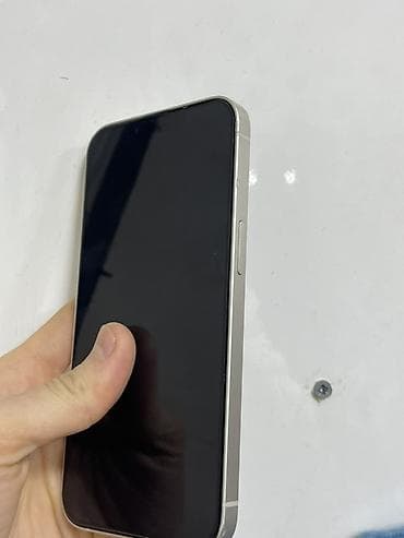 iphone 14 pro qiymet: IPhone 13, Ağ, Face ID — 3