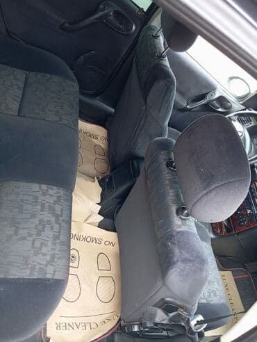 qubada ucuz avtomabiller: Opel Vectra: 1.8 l | 1998 il Hetçbek — 5