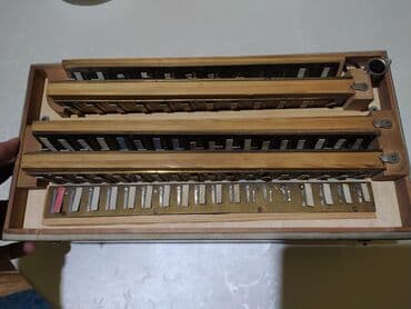 qədimi əşyalar satışı: Qarmon, Akustik, İşlənmiş, Ünvandan götürmə — 5