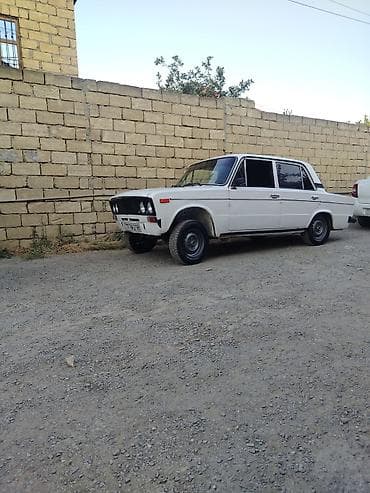 kuzu: VAZ 2106 sedan, ağ rəng, AZ nömrə nişanı 77-TM-218. Xüsusiyyətlər: - — 3