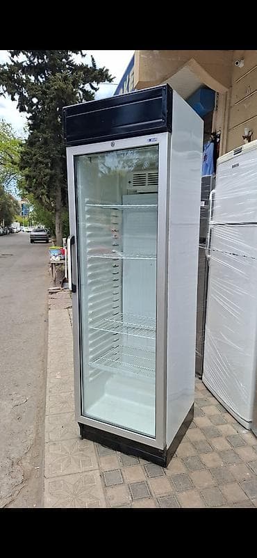 Su vitrini 400 azn yazili zemanetle satilir. Catdirilma mumkundur — 1