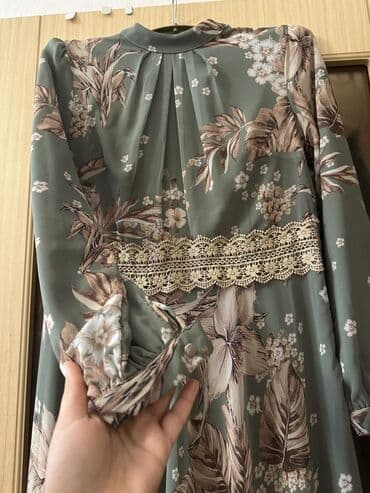 одежда в баку: Don 100 azn alinib bir defe geyinilib . 35azn satilir . 40 ölçu geyine — 3