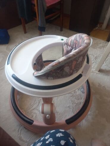 qidalandırmaq üçün uşaq stul yelləncək: Körpə yürütəci – dairəvi baza və yemək/tray masası ilə - Rəng — 3