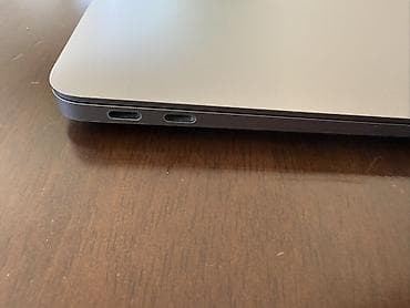 en ucuz apple macbook air: MacBook Air 13” 2018 satılır. Vəziyyəti yaxşıdır, hər şeyi işlək — 2
