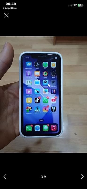 IPhone 11, Qara, Face ID lalafo.az -da IPhone 11, Qara, Face ID