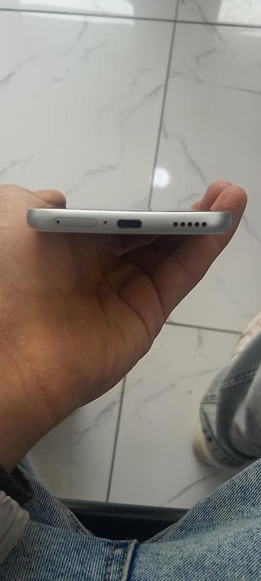 telefon altdigi: Honor X9c, 256 GB, rəng - Ağ, İki sim kartlı — 2