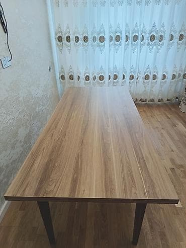 Qonaq masası, Yeni, Açılmayan, Laminat, Dördbucaq masa