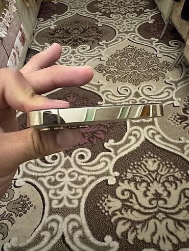 ip 12: IPhone 12 Pro Max, Qızılı — 3