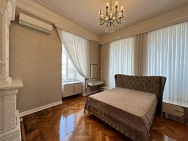 Mənzillər: İcarəyə verilir 2 otaqlı köhnə tikili 80 m², Sahil m. Kateqoriya — 6