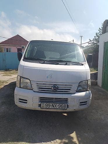 Nissan : 3 l | 2005 il Mikroavtobus